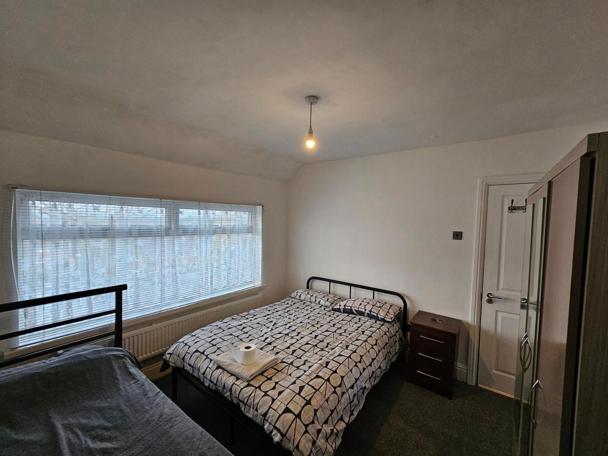 Monyhull Homestay - Near City Centre Kingsheath Nia Nec Bhx Birmingham Exterior photo